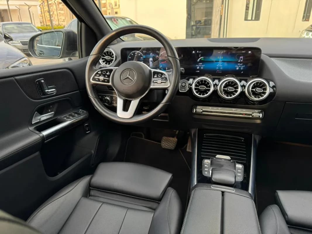 مرسيدس بنز ب 200 2022