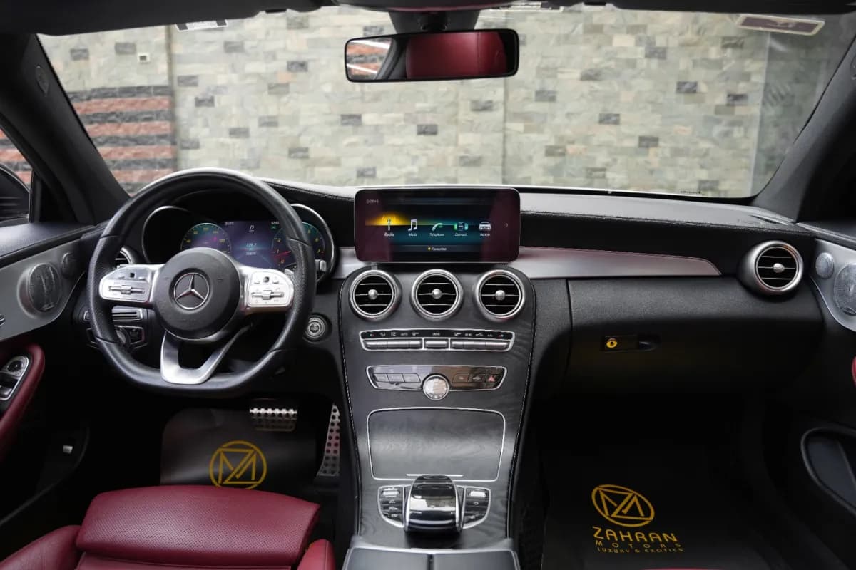 مرسيدس بنز C180 2019