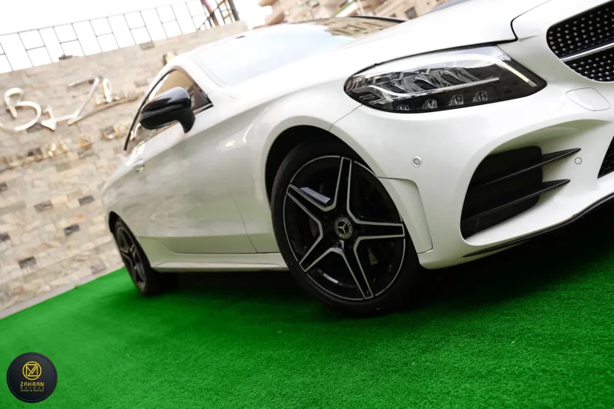 مرسيدس بنز C180 2019