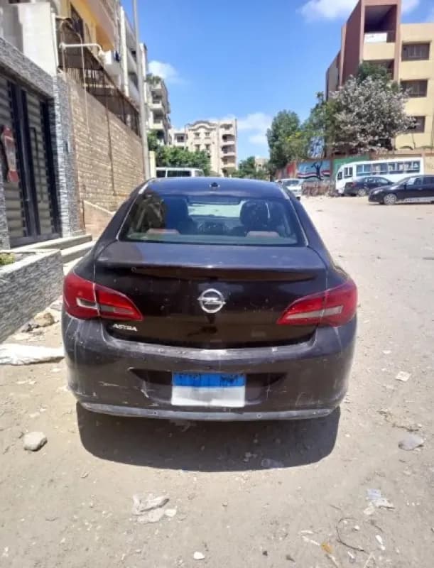 أوبل استرا 2013