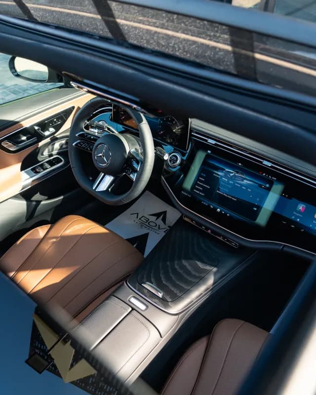 مرسيدس بنز E200 2025