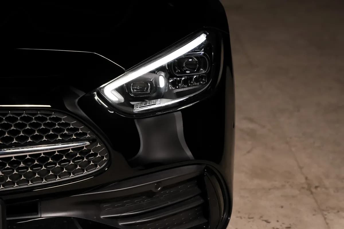 مرسيدس بنز C180 2026