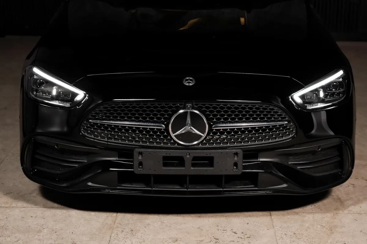 مرسيدس بنز C180 2026