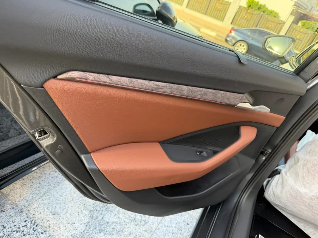 سكودا سوبرب 2026 (ال &كيه (وكيل رمادي أوتوماتيك — جديدة