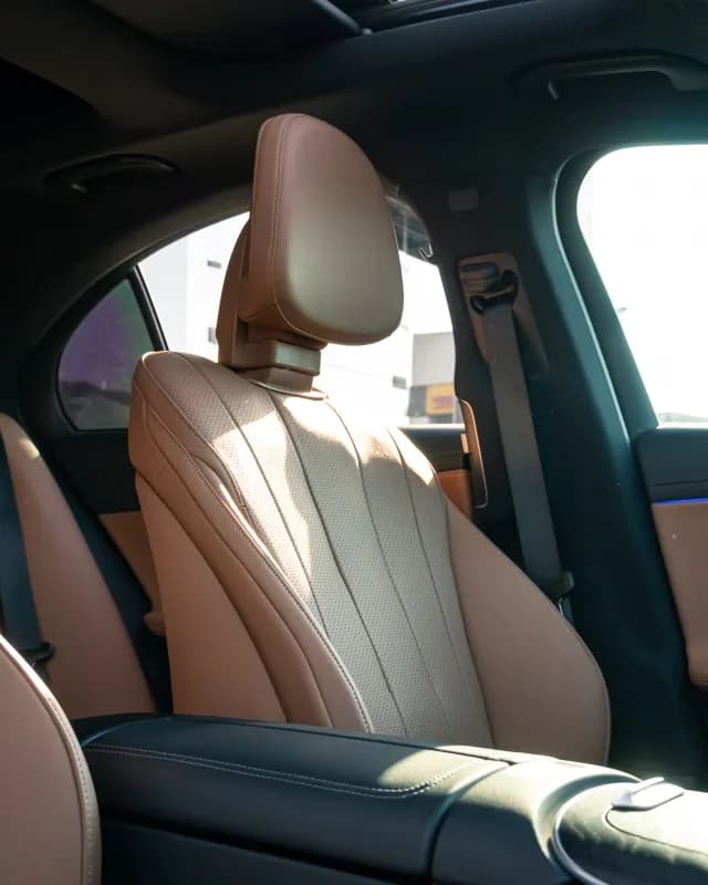 مرسيدس بنز E200 2024