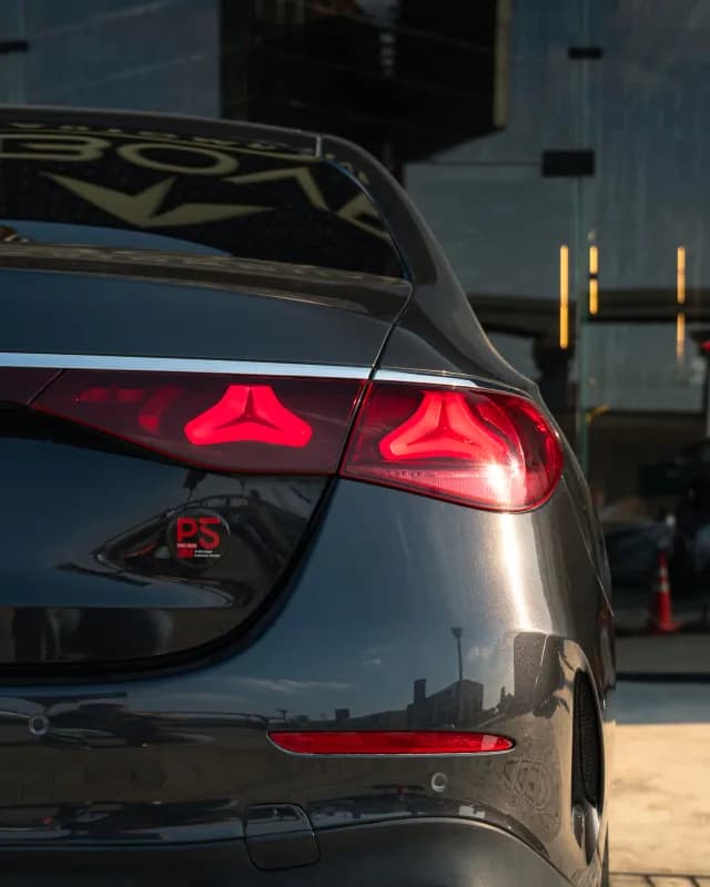 مرسيدس بنز E200 2024