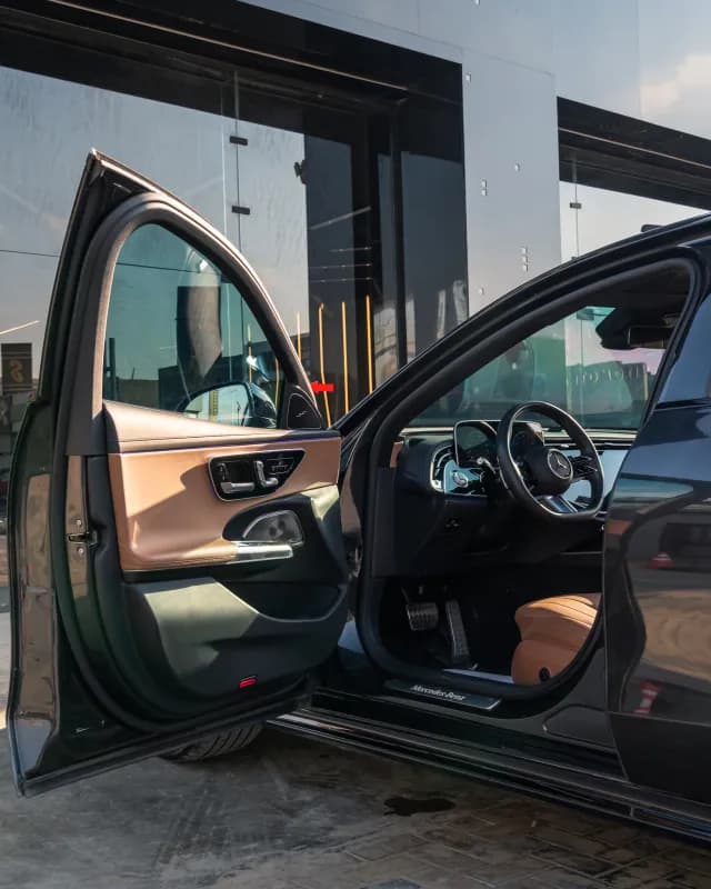 مرسيدس بنز E200 2024