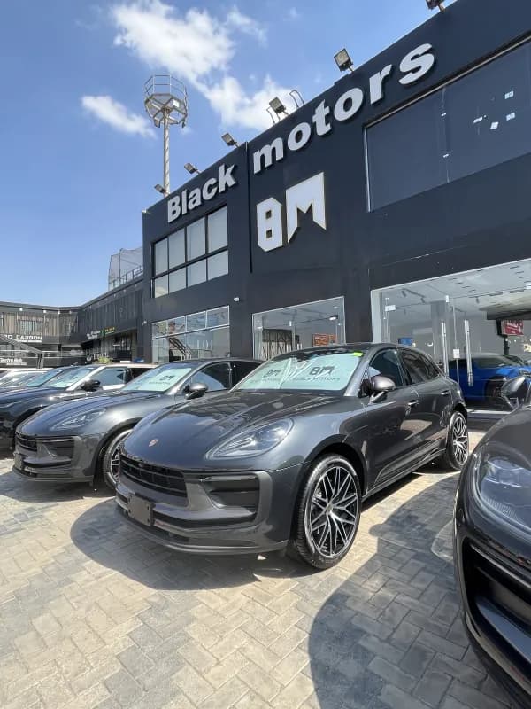 بورش ماكان 2026 تي رمادي إسمنتي فتيس متغير السرعات باستمرار — مستعملة