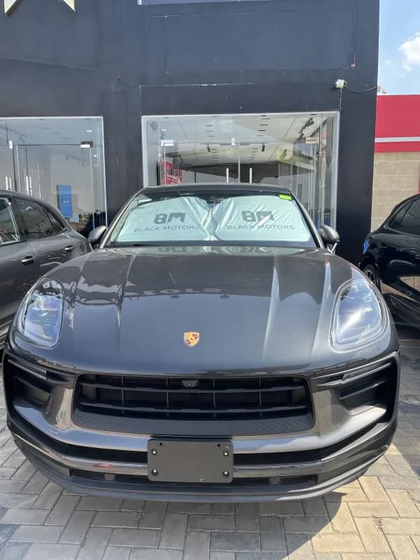 بورش ماكان 2026 تي رمادي إسمنتي فتيس متغير السرعات باستمرار — مستعملة