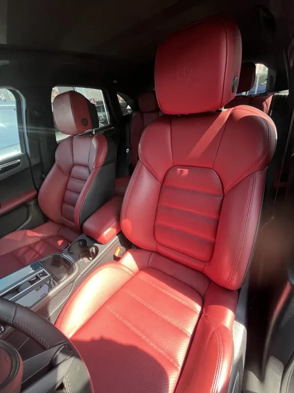 بورش ماكان 2026 تي رمادي إسمنتي فتيس متغير السرعات باستمرار — مستعملة