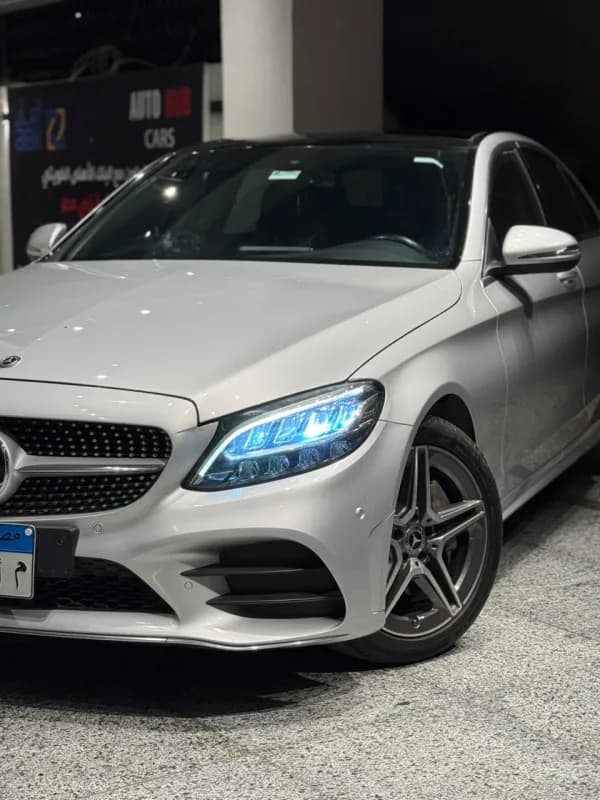 مرسيدس بنز C300 2020