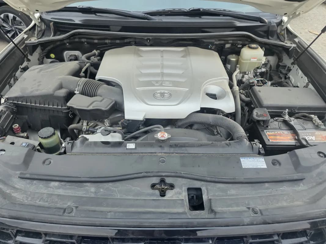 تويوتا لاند كروزر 2021