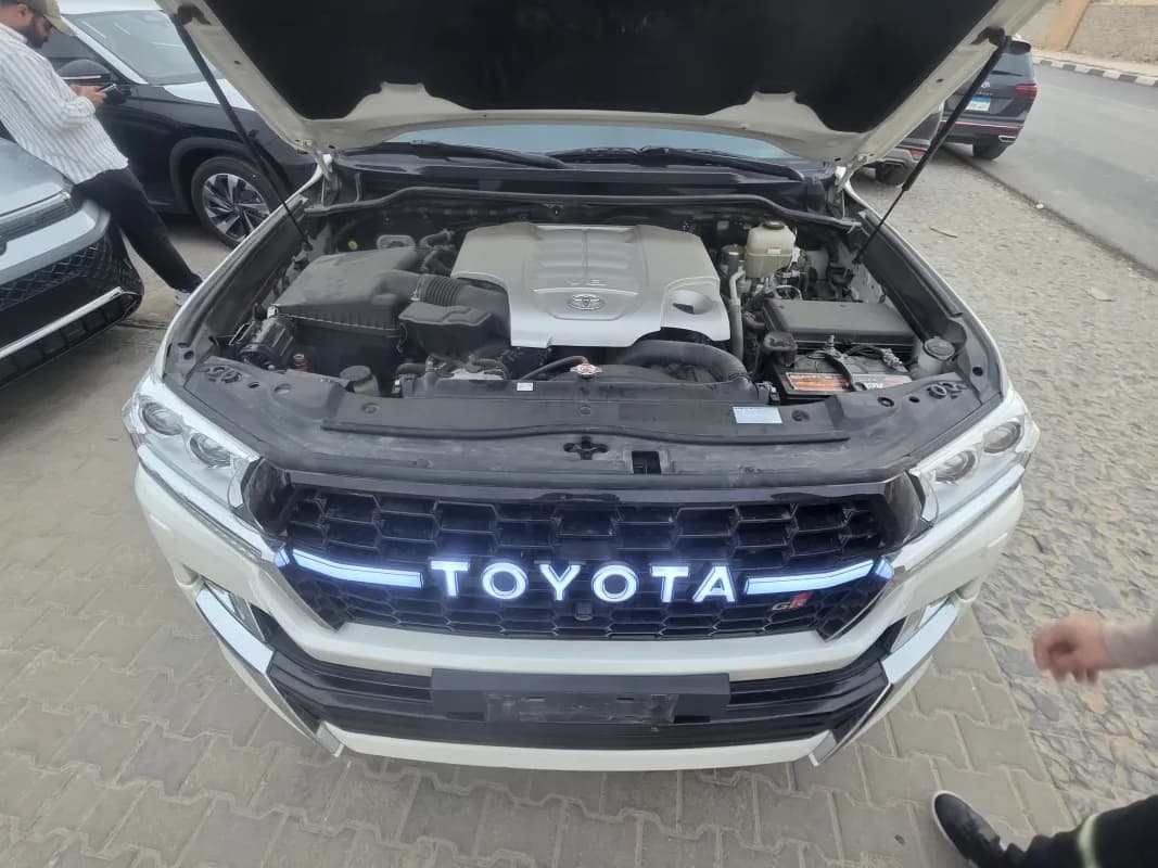 تويوتا لاند كروزر 2021