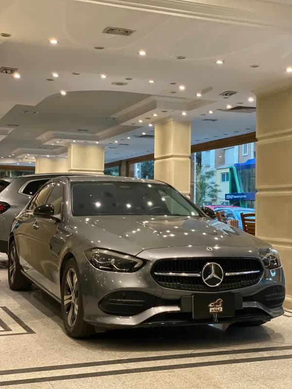 مرسيدس بنز C180 2022