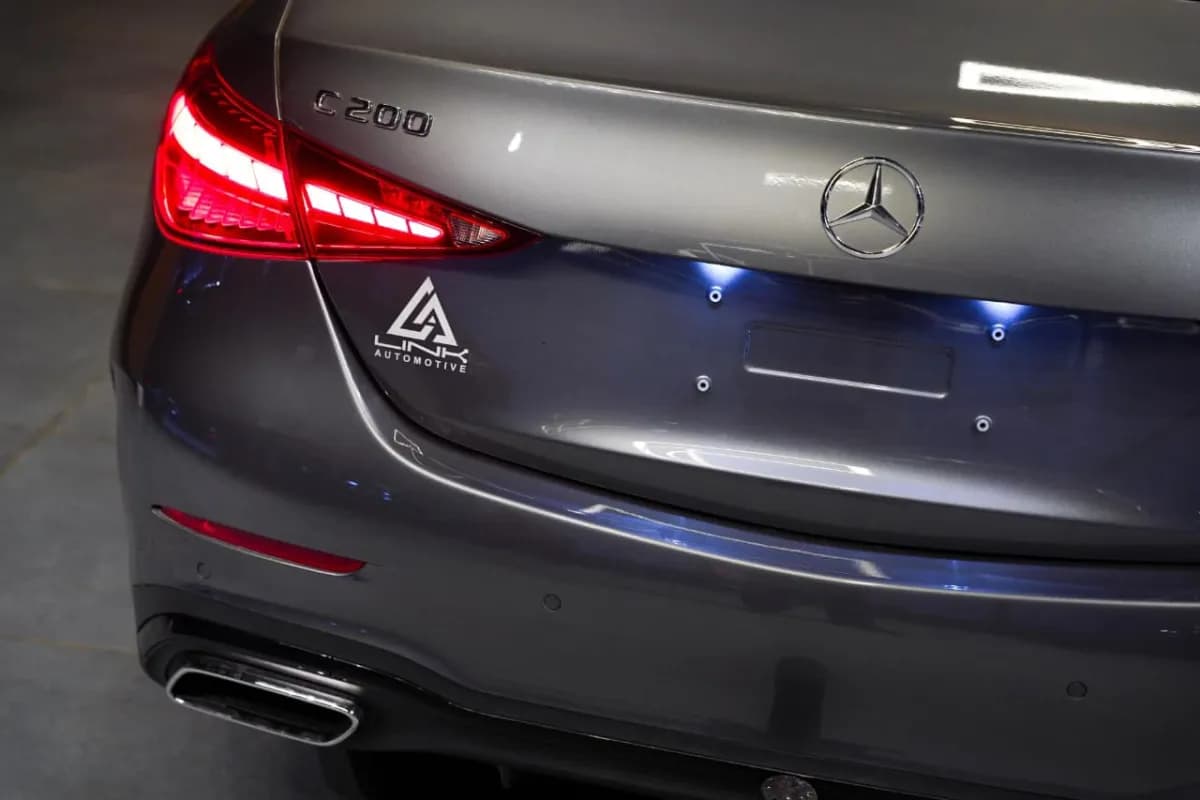 مرسيدس بنز C200 2026