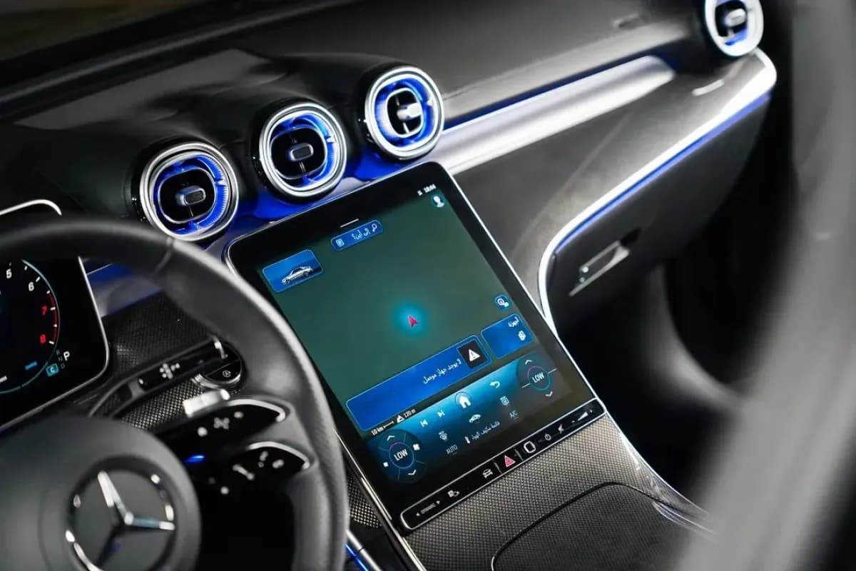 مرسيدس بنز C200 2026