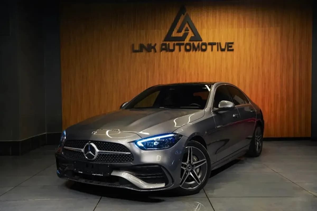 مرسيدس بنز C200 2026