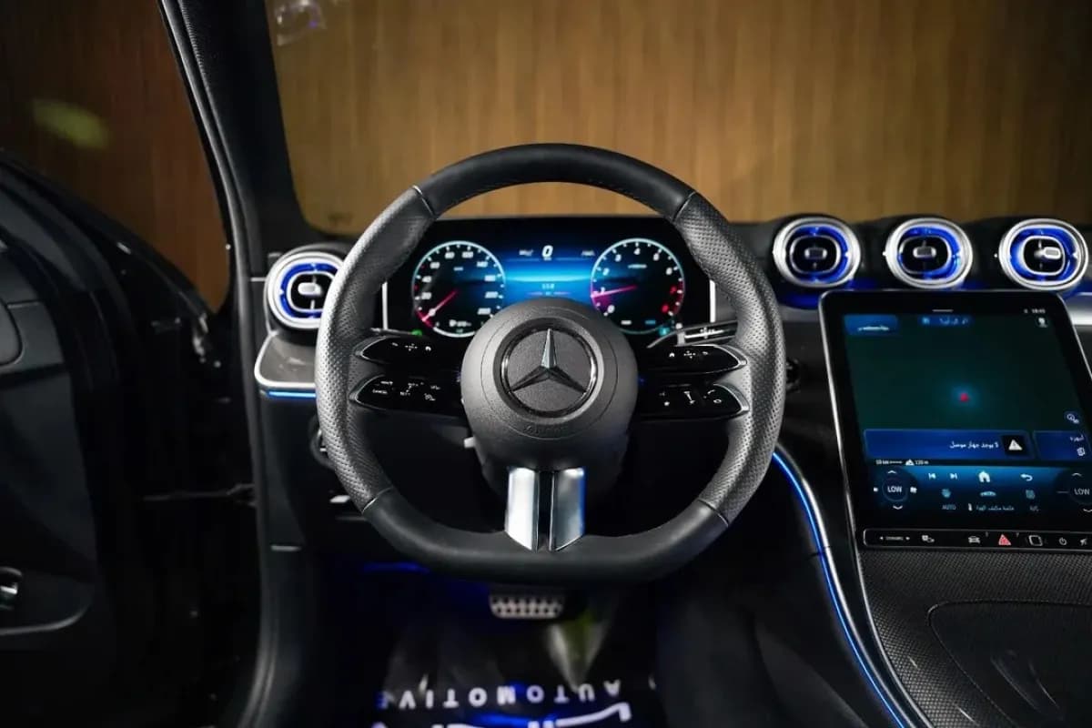 مرسيدس بنز C200 2026