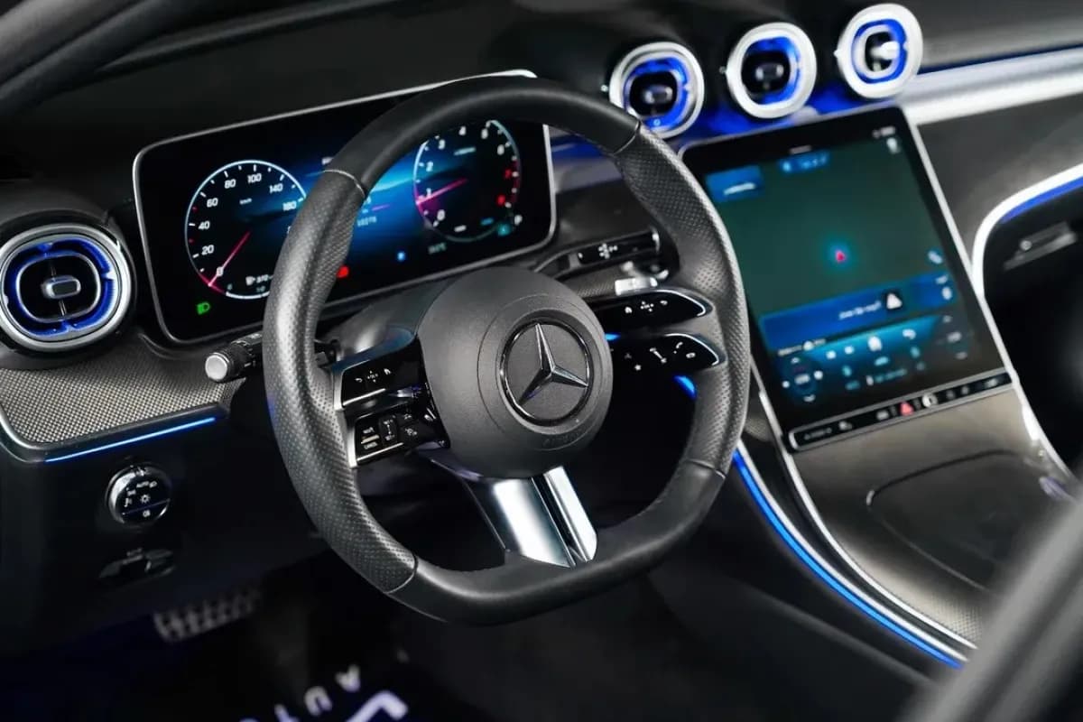 مرسيدس بنز C200 2026