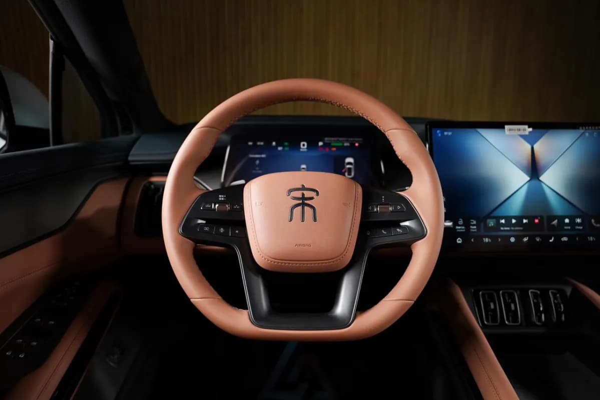 بي واي دي سونج ال 2025