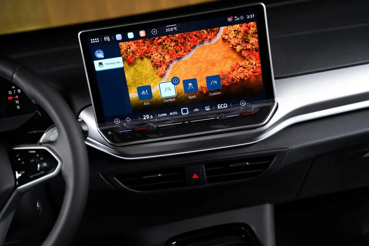 فولكس فاجن اي دي 4 2025