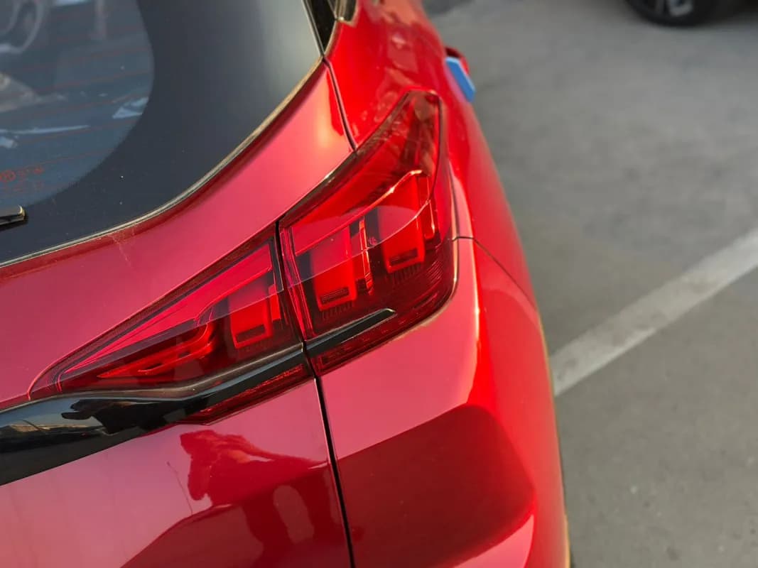 بايك اكس ٣٥ 2026 هاي لاين أحمر أوتوماتيك — جديدة