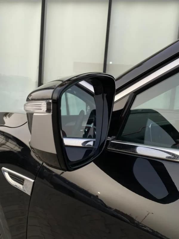 جيتور اكس 70 بلس 2026 لاكشري أسود أوتوماتيك — جديدة