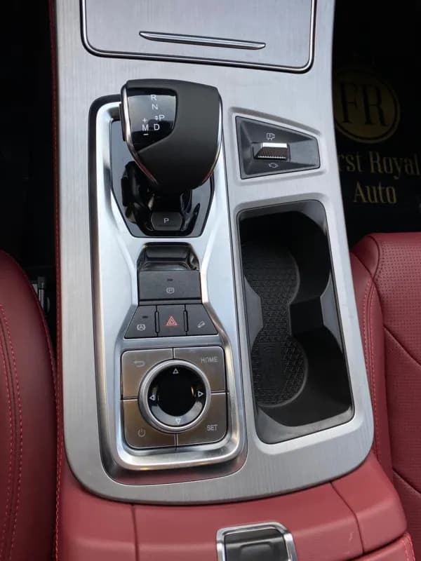 جيتور اكس 70 بلس 2026 لاكشري أسود أوتوماتيك — جديدة