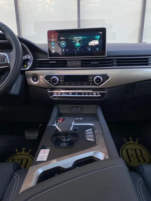 جيتور اكس 70 2026 لكشري أبيض أوتوماتيك — جديدة