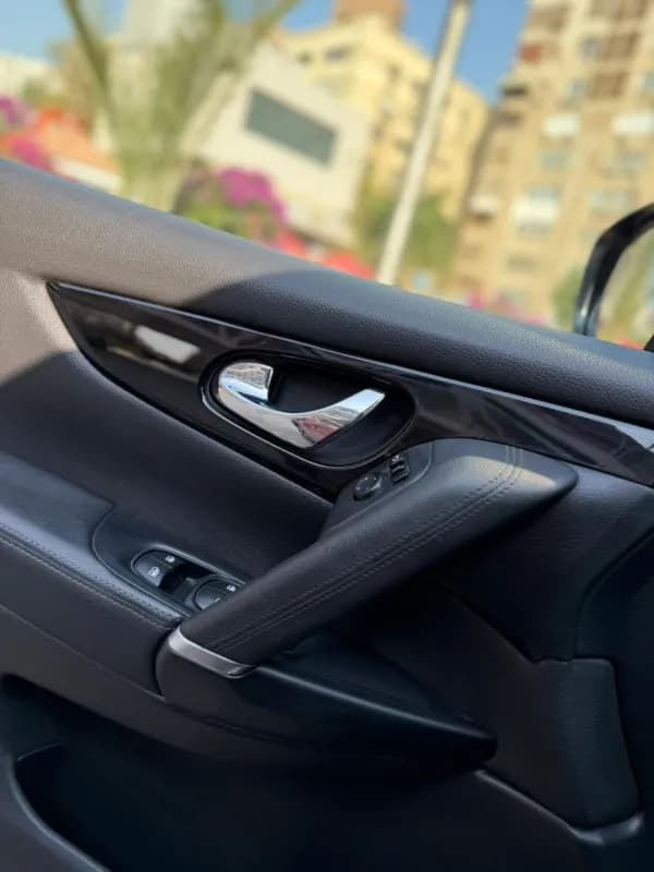 نيسان قاشقاي 2019 ان سبورت أحمر أوتوماتيك — مستعملة