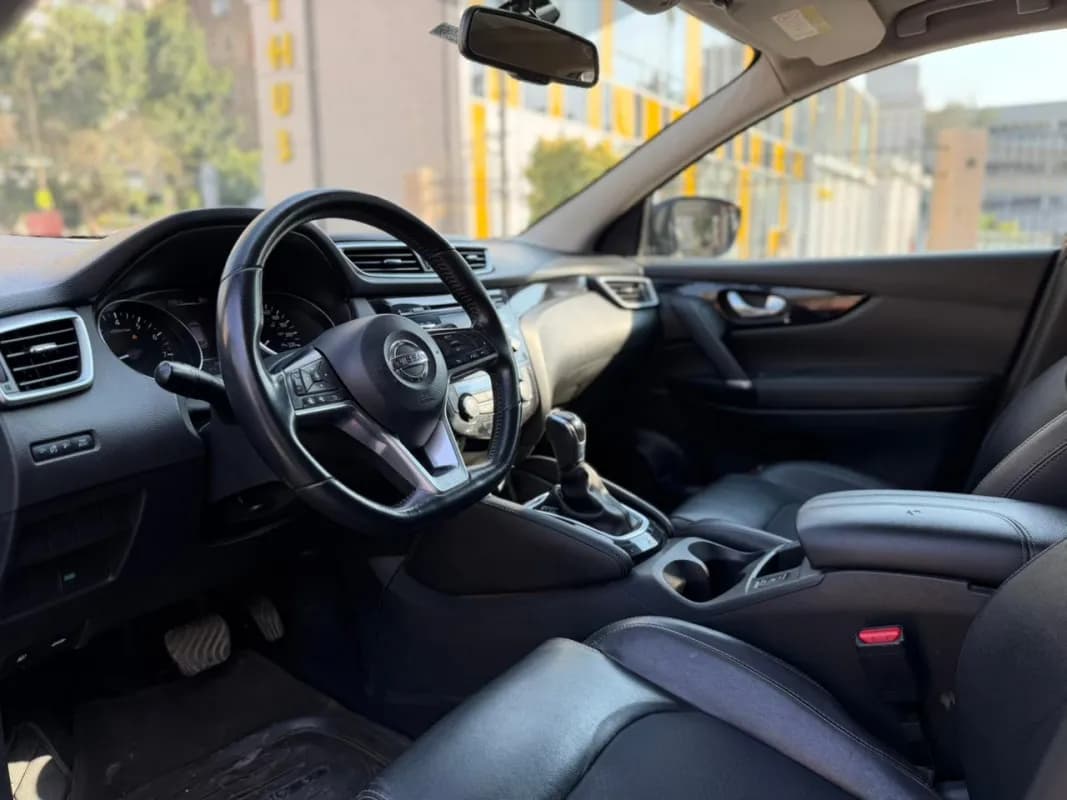 نيسان قاشقاي 2019 ان سبورت أحمر أوتوماتيك — مستعملة