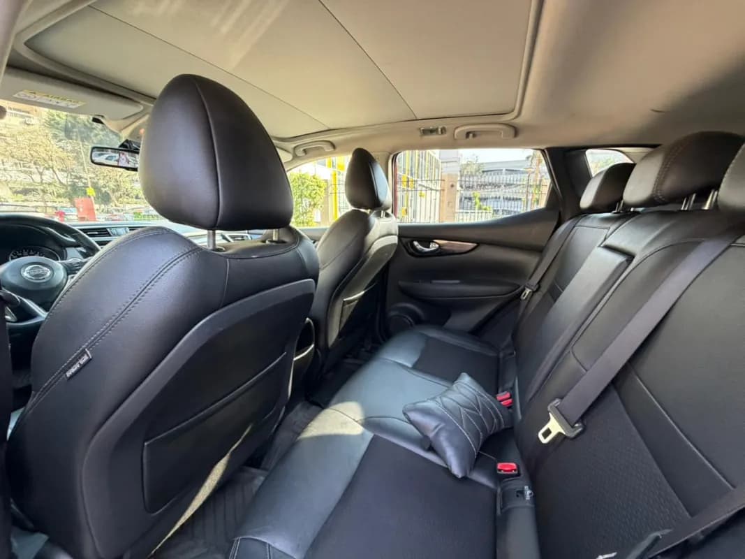 نيسان قاشقاي 2019 ان سبورت أحمر أوتوماتيك — مستعملة