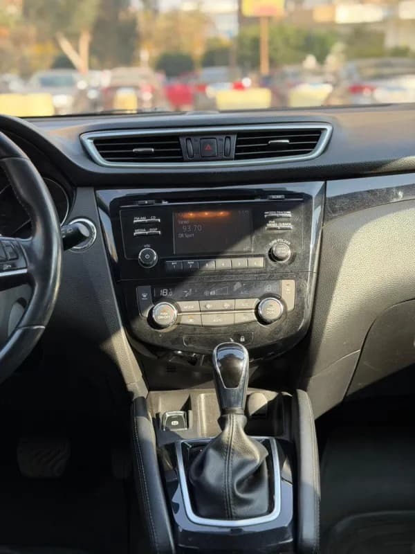 نيسان قاشقاي 2019 ان سبورت أحمر أوتوماتيك — مستعملة