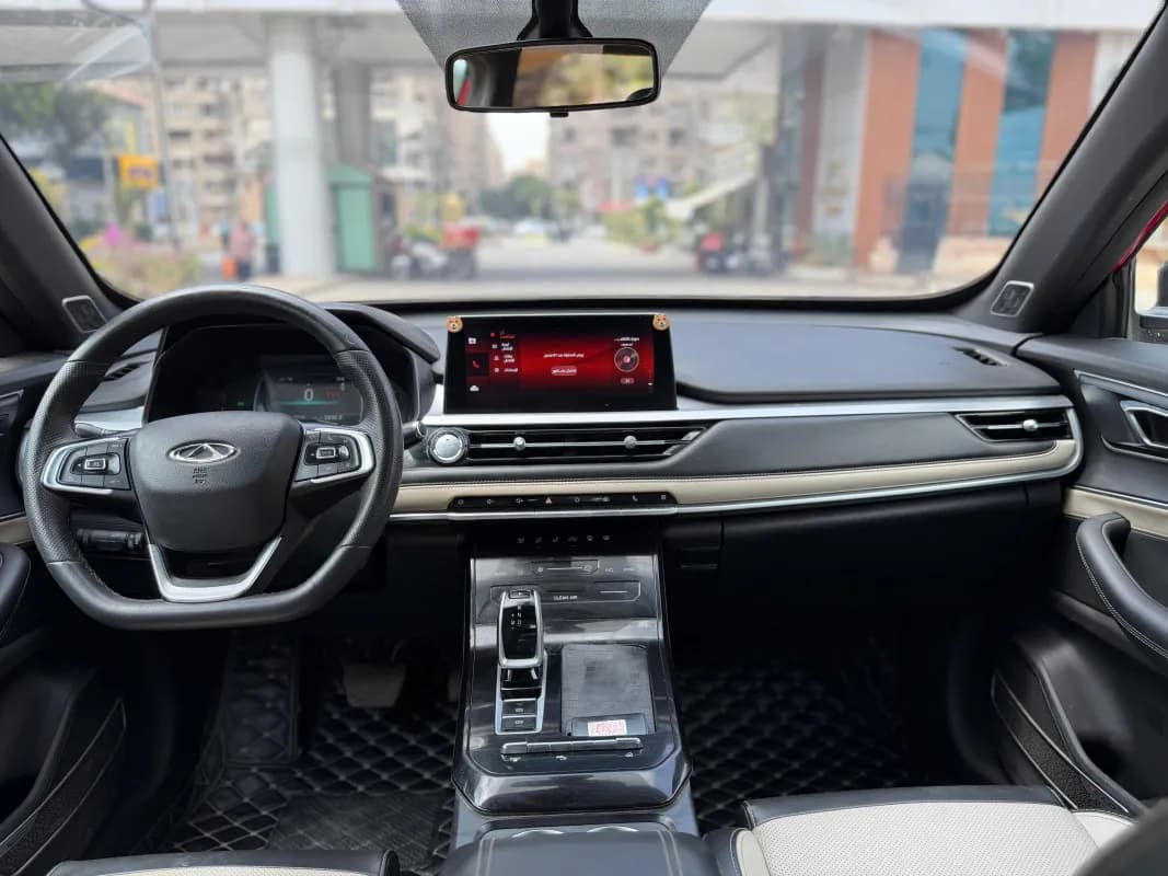 شيري تيجو برو 7 2022 لاكشري أحمر غامق أوتوماتيك — مستعملة