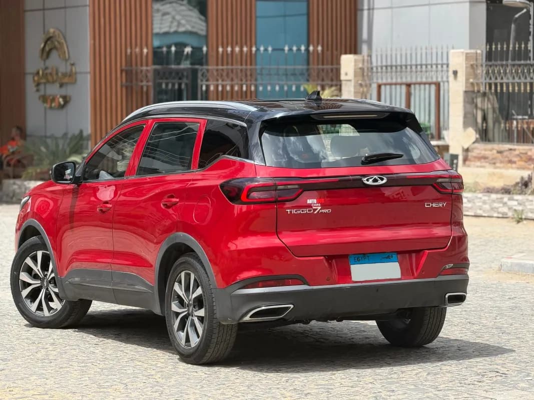 شيري تيجو برو 7 2022 لاكشري أحمر غامق أوتوماتيك — مستعملة