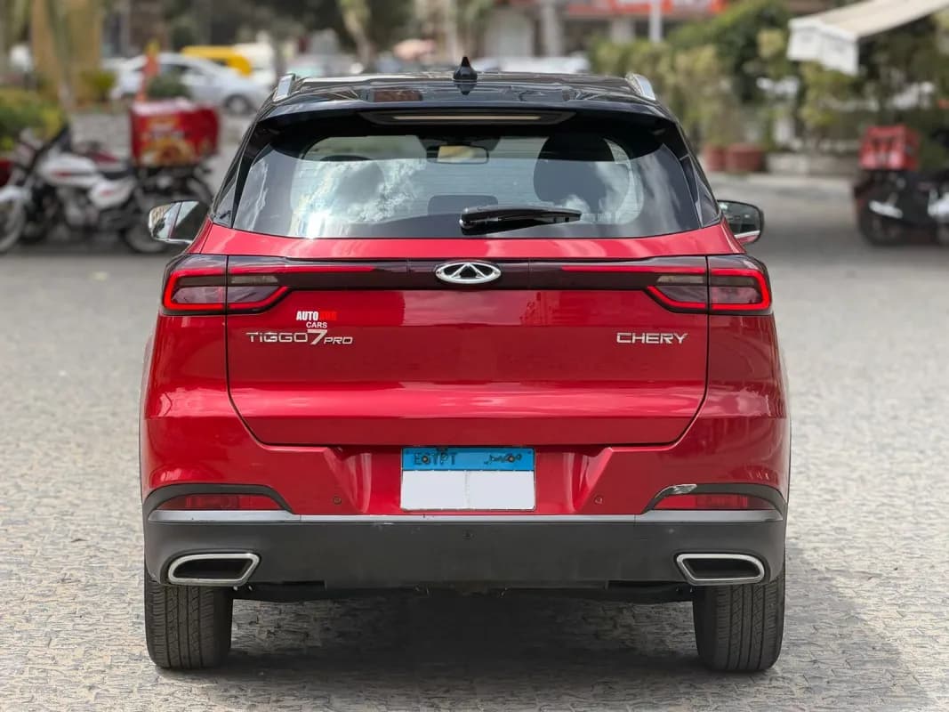 شيري تيجو برو 7 2022 لاكشري أحمر غامق أوتوماتيك — مستعملة