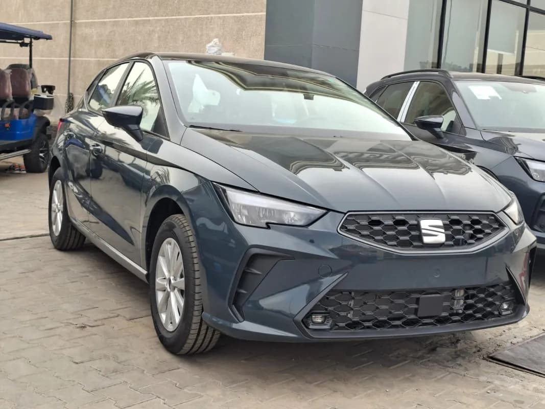 سيات ابيزا 2026 ريفرنس رمادي أوتوماتيك — جديدة