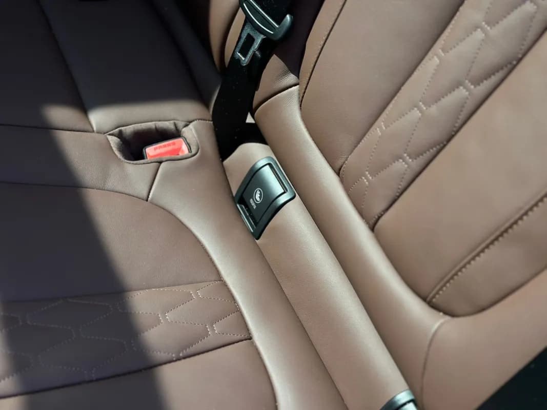 بي ام دبليو X5 2025 بيز لاين فضي أوتوماتيك — مستعملة