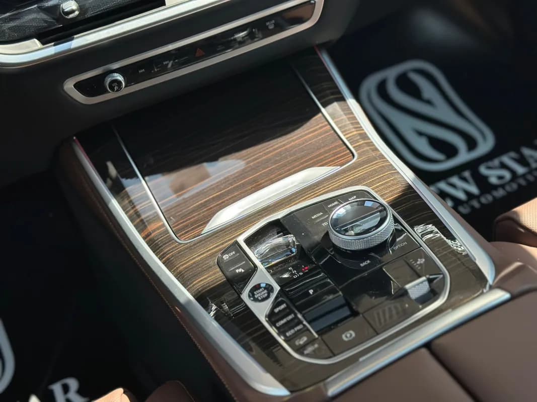 بي ام دبليو X5 2025 بيز لاين فضي أوتوماتيك — مستعملة