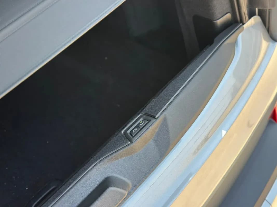 بي ام دبليو X5 2025 بيز لاين فضي أوتوماتيك — مستعملة