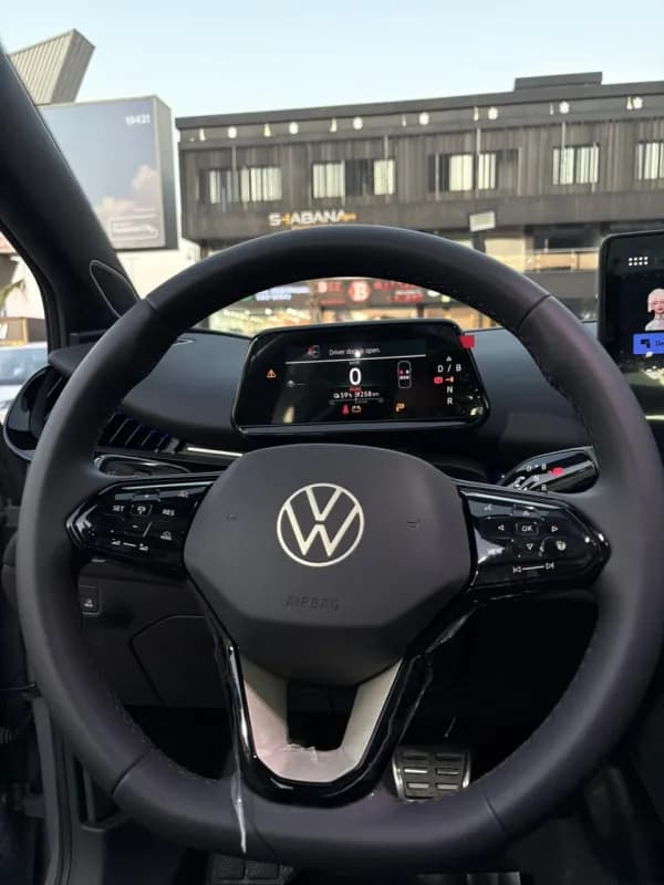 فولكس فاجن اي دي UNYX 2024 التيميت ايدشن رمادي أوتوماتيك — جديدة