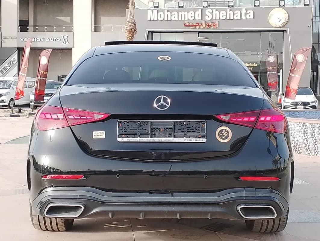 مرسيدس بنز C200 2023 ايه ام جي فضي أوتوماتيك — مستعملة