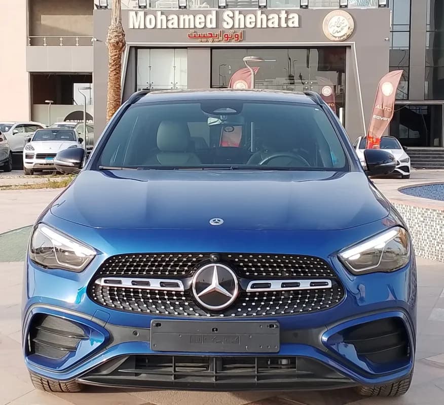 مرسيدس بنز GLA 200 2025 ايه ام جي أزرق أوتوماتيك — مستعملة