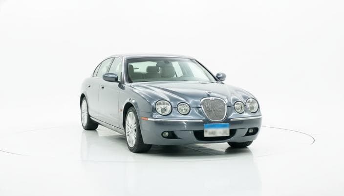 جاكوار اكس جا 2009 اس تايب رمادي أوتوماتيك — مستعملة