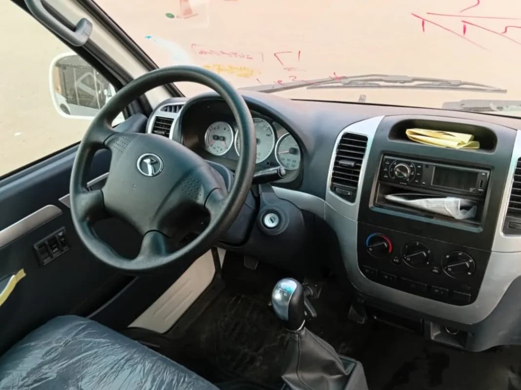 كينج لونج ميني باص 2026 هاي اس أبيض مانيوال — جديدة