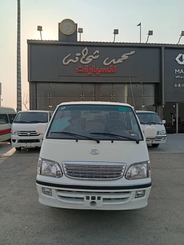 كينج لونج ميني باص 2026 هاي اس أبيض مانيوال — جديدة