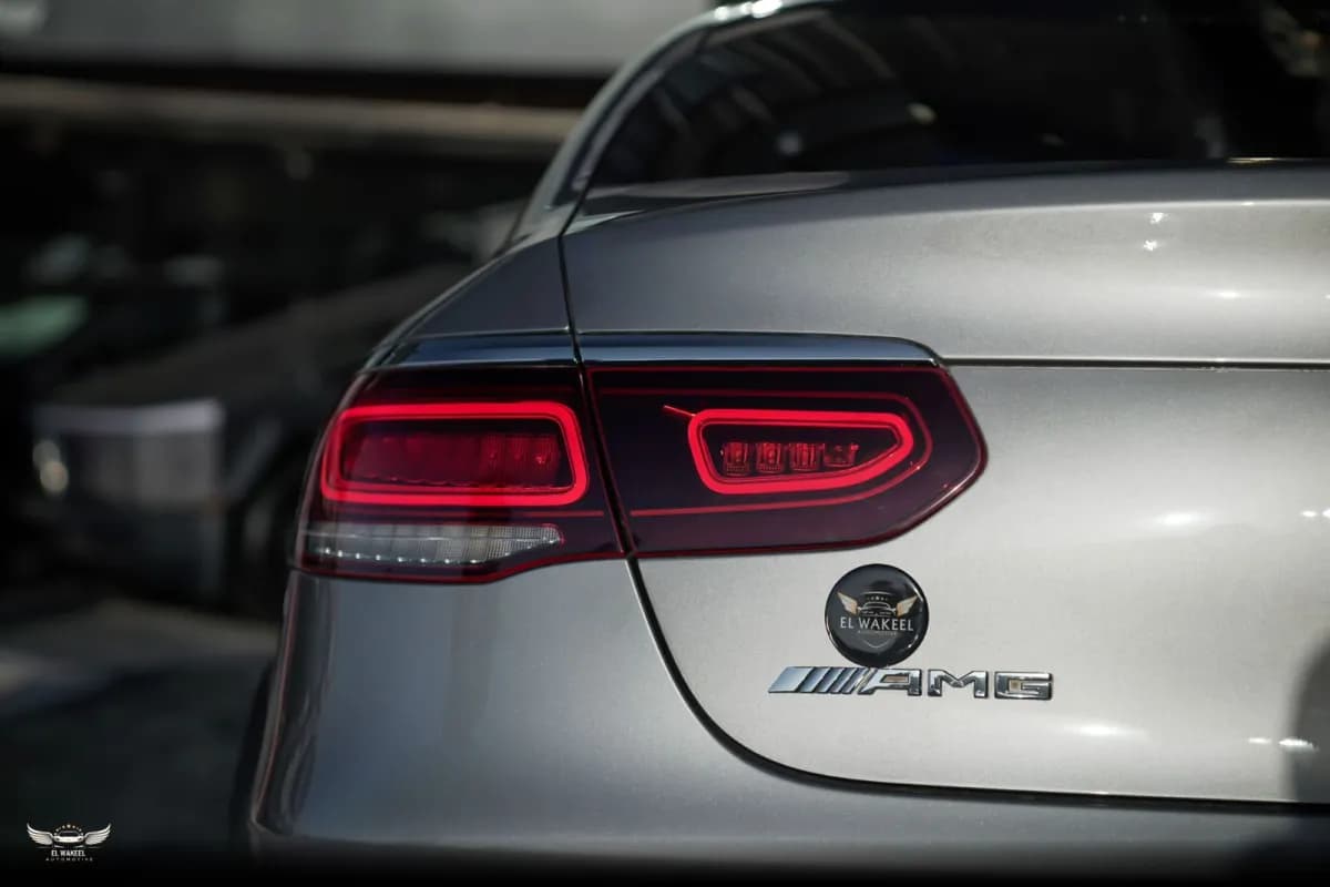 مرسيدس بنز GLC 43 2022 ايه ام جي فضي أوتوماتيك — مستعملة