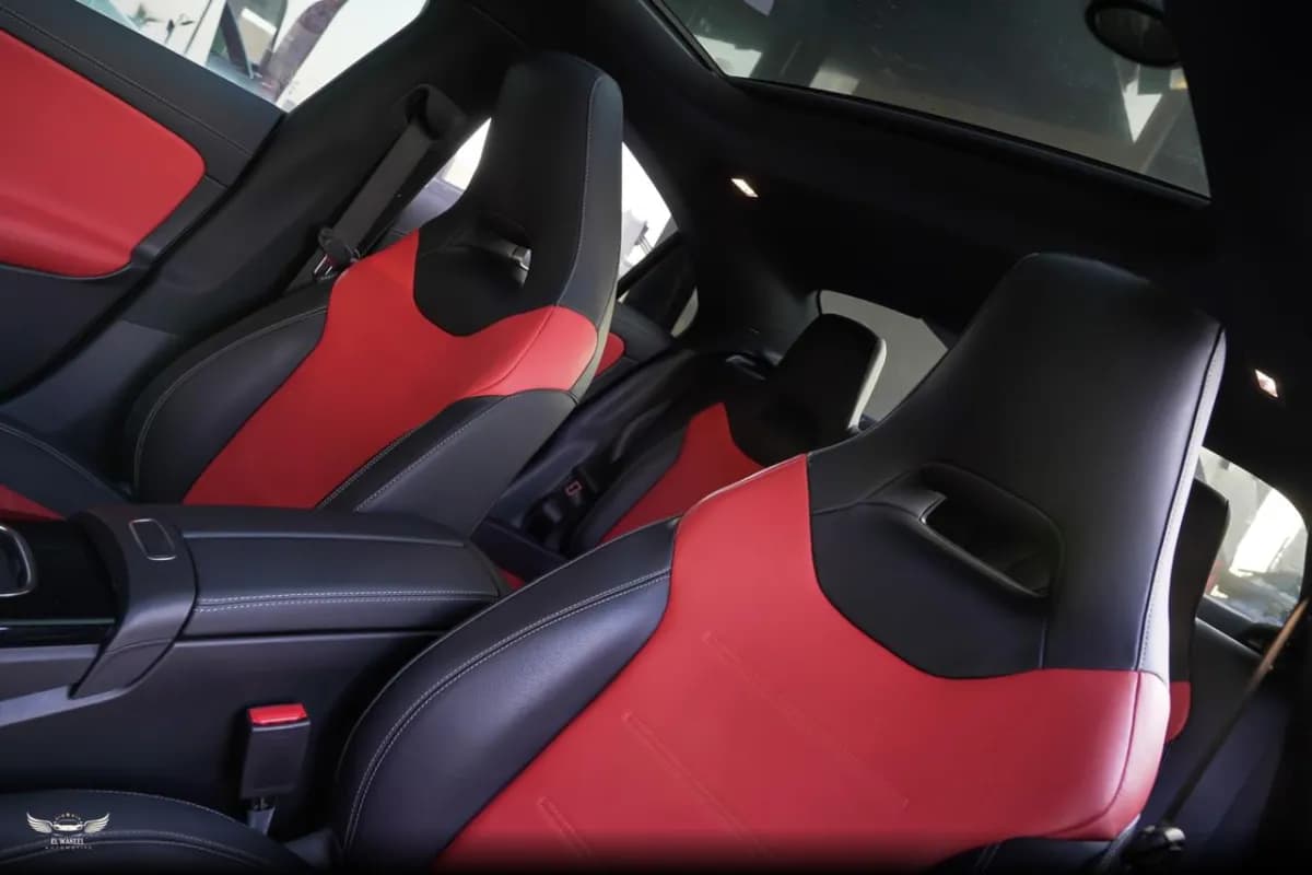 مرسيدس بنز GLA 200 2024 ايه ام جي أبيض أوتوماتيك — مستعملة