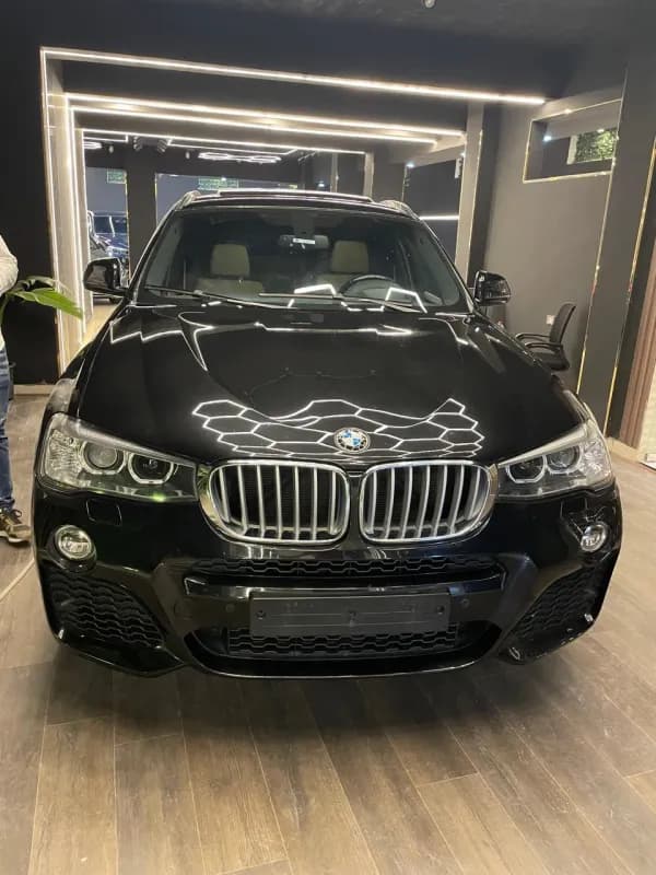 بي ام دبليو X4 2016 ام سبورت أسود أوتوماتيك — مستعملة