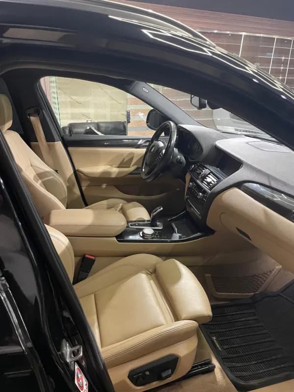 بي ام دبليو X4 2016 ام سبورت أسود أوتوماتيك — مستعملة